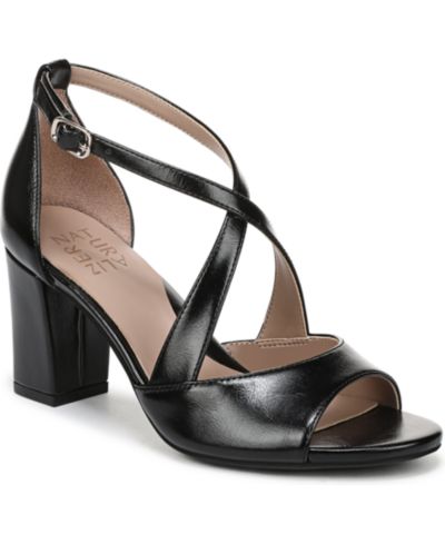 Женские сандалии Naturalizer Women's Hollis с ремешками