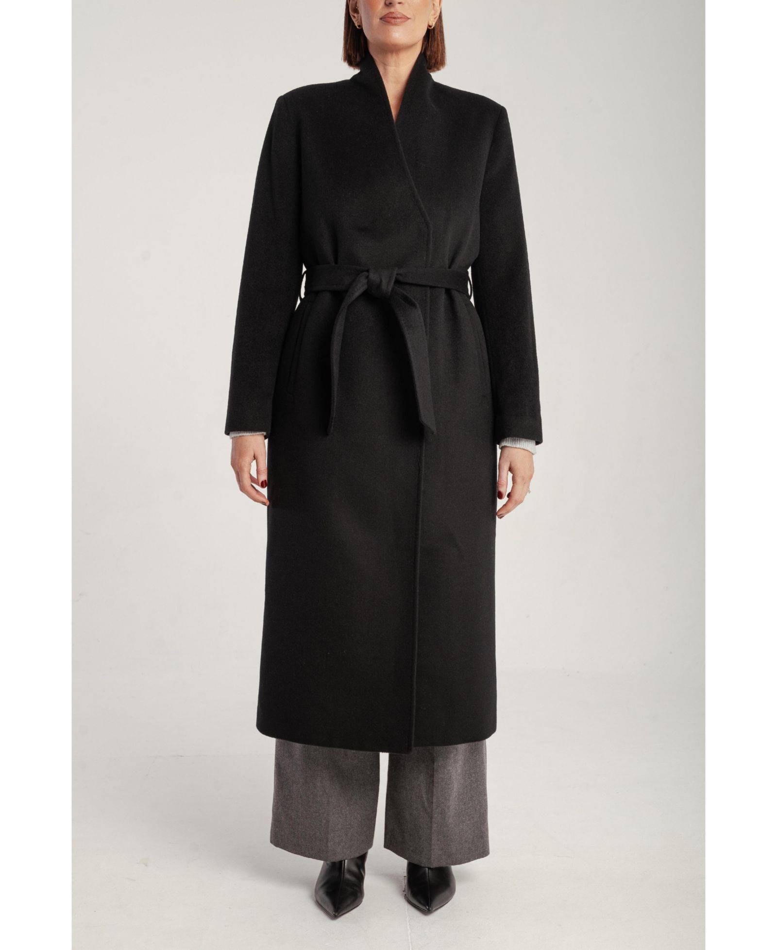 1982 Women's Cashmere Belted Long Coat