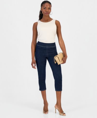 I.N.C. International Concepts Petite Pull-On Capri Jeans