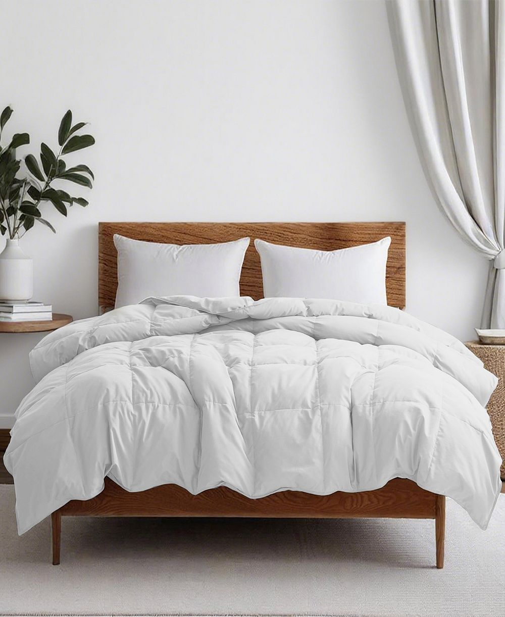 UNIKOME All Season Ultra Soft Goose Down Fiber Comforter, Twin