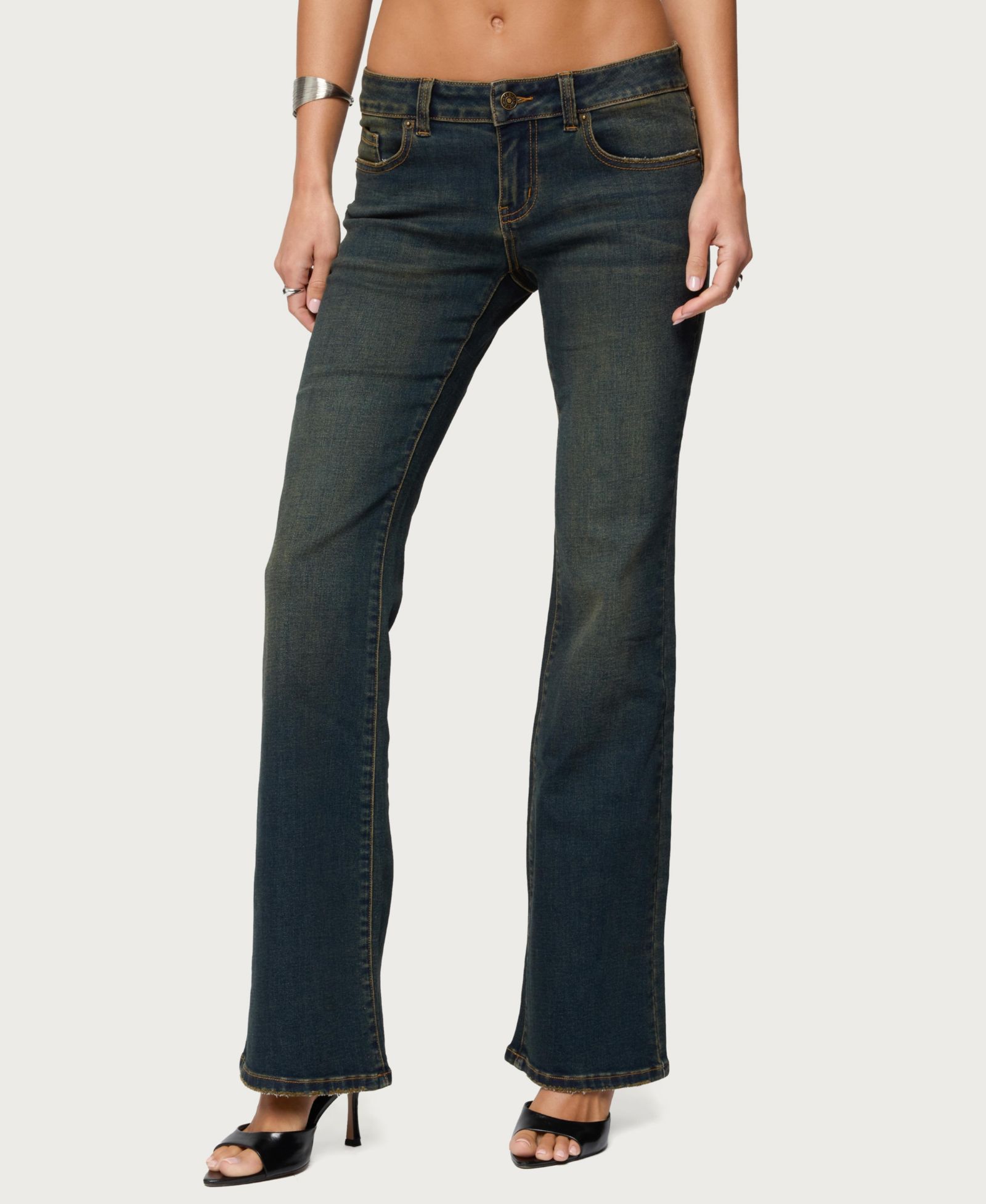 Женские джинсы Edikted Tez Vintage Washed Low Rise Bootcut