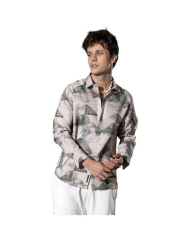 Campus Sutra Men's Faded Alps Shirt