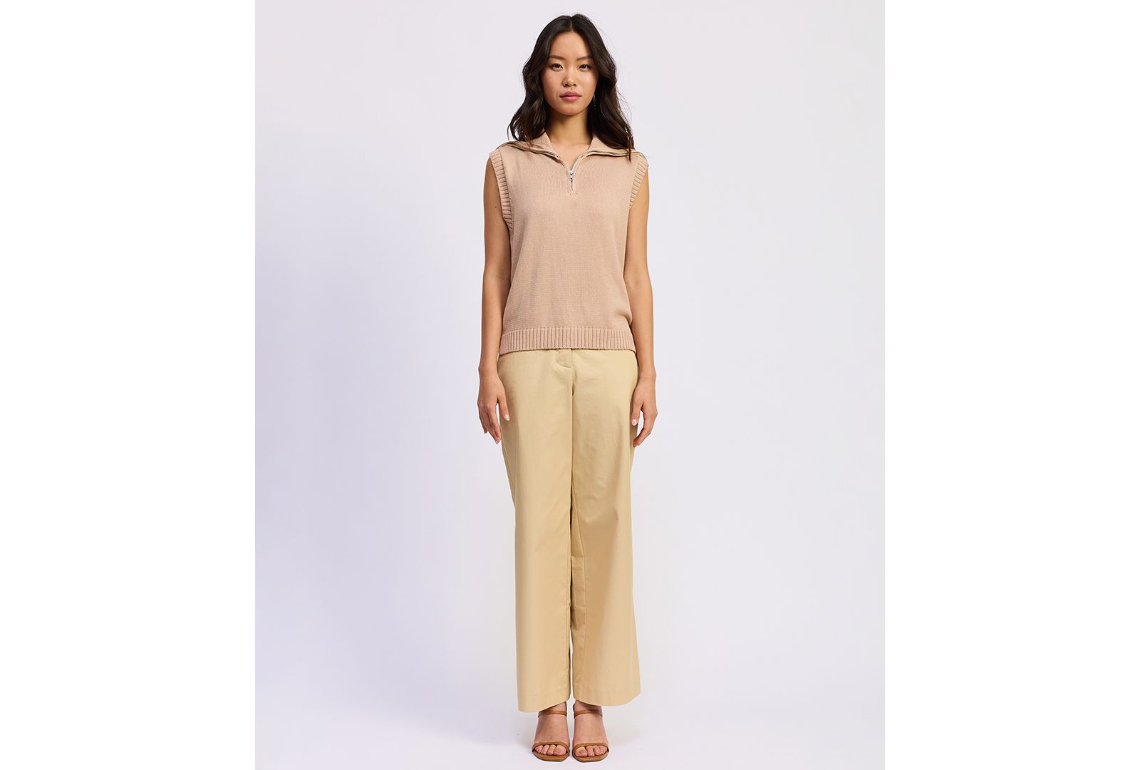 En Saison Women's Teryll V-Neck Sweater