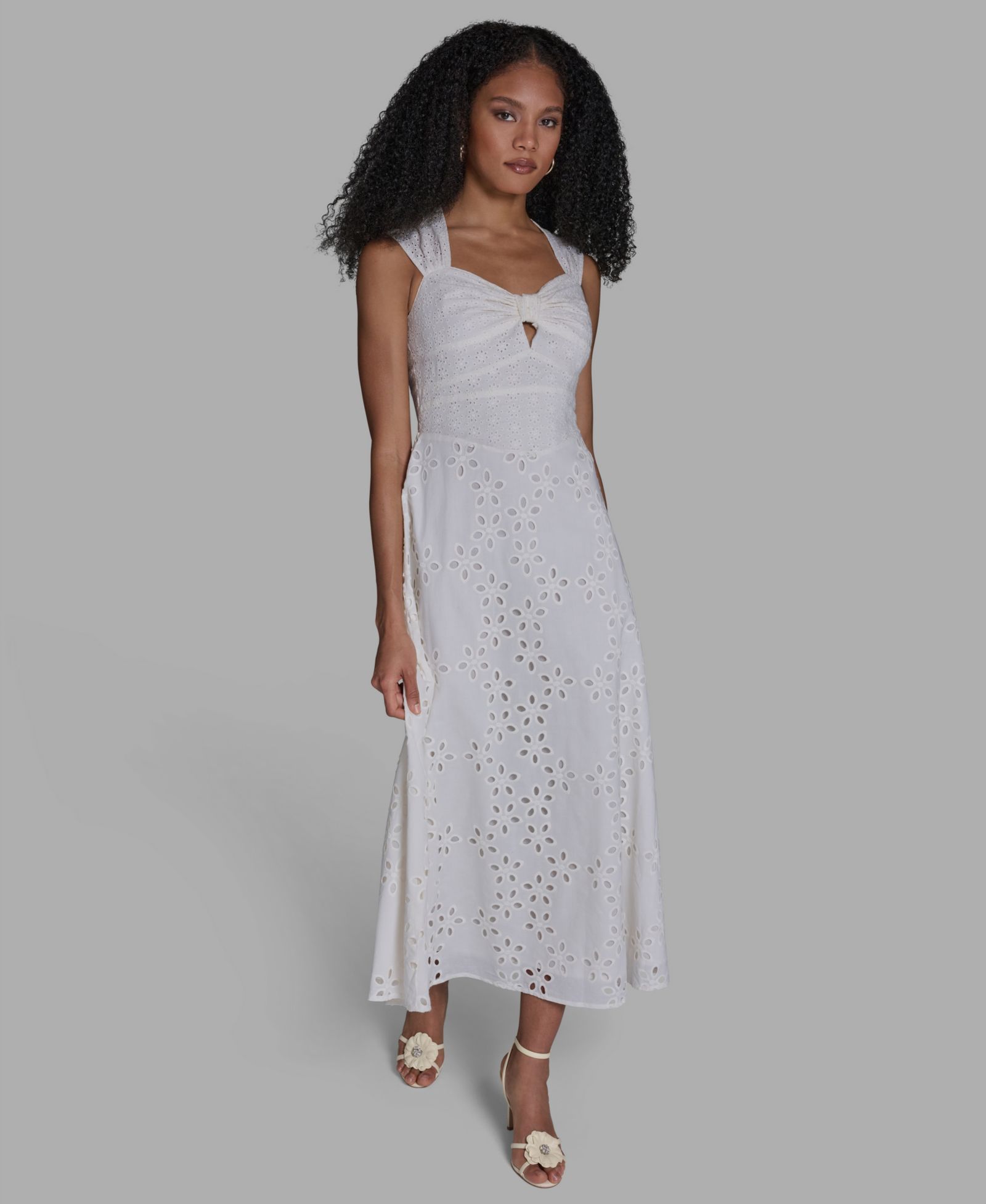 Платье макси BCBG Women's Sweetheart Neck Keyhole Eyelet