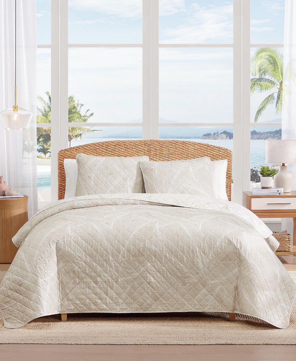 Комплект стеганого покрывала Tommy Bahama Home Pebble Palms Cotton Reversible, 3-Piece Set, Full/Queen