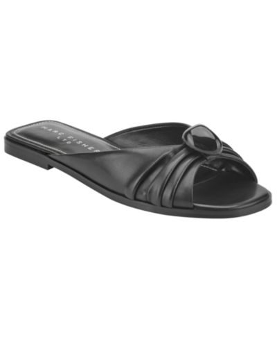 Женские сандалии Marc Fisher LTD Dalani Ornamented Ruched Flat Slip-On