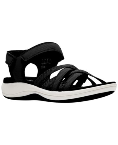 Clarks Women's Cloudsteppers  Mira Shore Round Toe Sandals