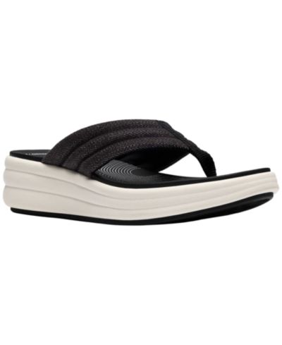 Женские сандалии Clarks Cloudsteppers Drift Carmen Slip-On