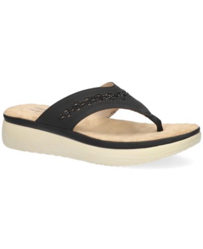 Easy Street Женские Sonny Platform Thong Sandals