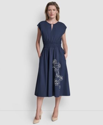 Женское миди-платье DKNY с воротником-стойкой и прорезью
