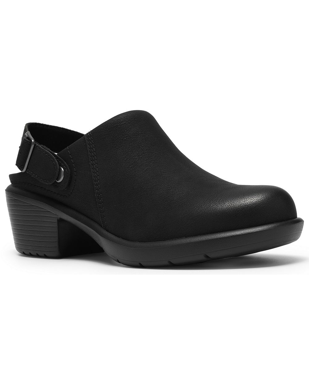 Clarks Women's Kynnzie Round Toe Mule Clogs