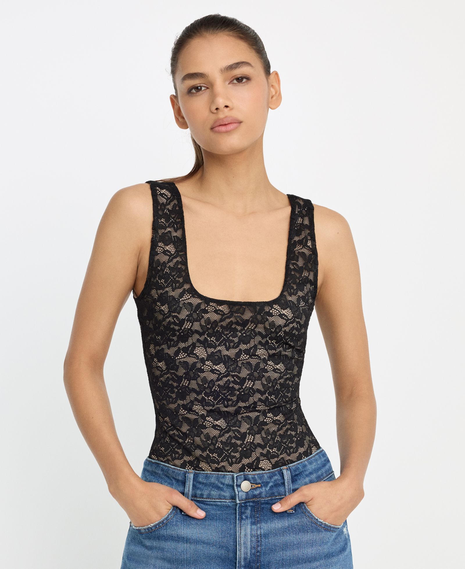 Женский боди Good American Stretch Lace Scoop Neck, Regular & Plus Size