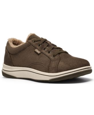 Clarks Women's Breeze Warm Suede Faux Fur Sneakers