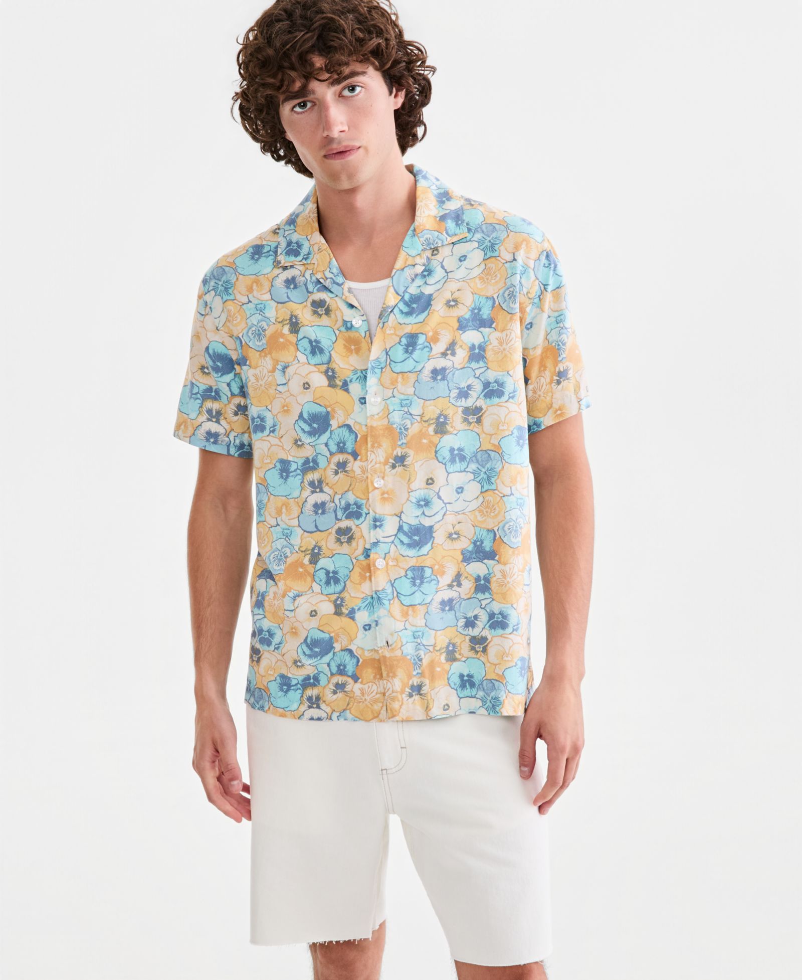 Мужская рубашка Sun + Stone Neymar Floral-Print Short-Sleeve Camp