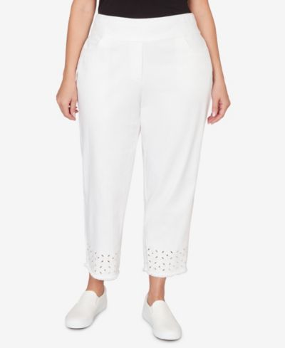 Alfred Dunner Plus Size Mykonos Geometric Embroidered Super Stretch Denim Ankle Pants