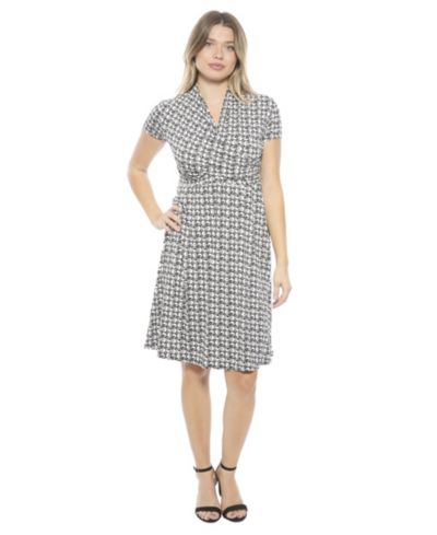 24seven Comfort Apparel Women's Geometric V-Neck Short-Sleeve Faux Wrap Knee Length A-Line Dress