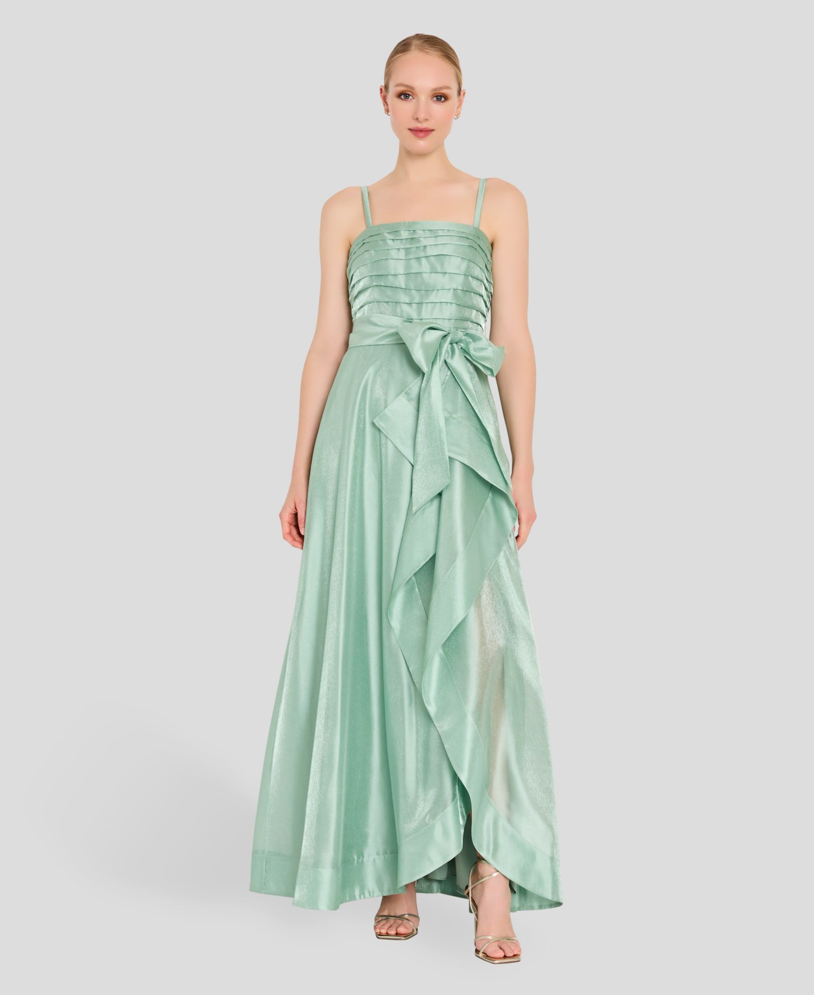 Tahari ASL Women's Ruched Bodice Ruffle Front Gown