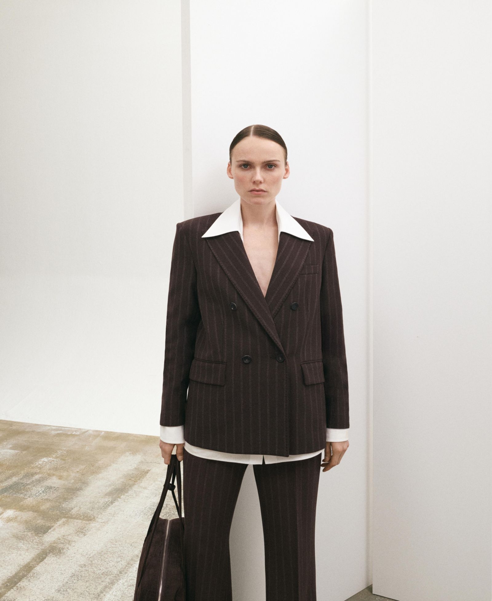 Женский блейзер Mango Double-Breasted Pinstripe Suit