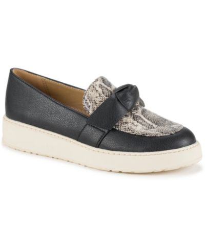 Женские лоферы Baretraps Ferdana Slip-On