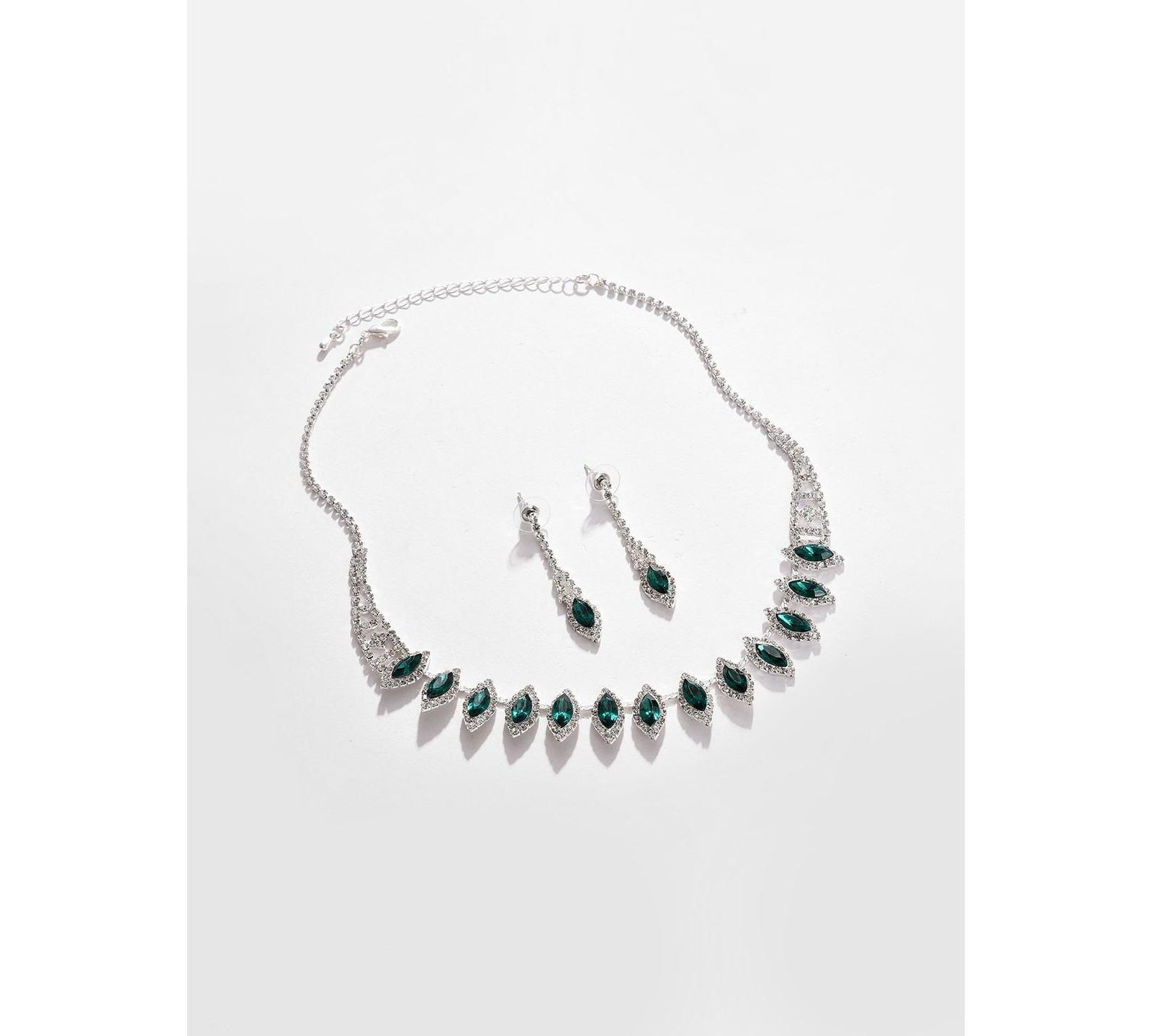 SOHI Silver Plated Designer Stone Necklace And Earring Set