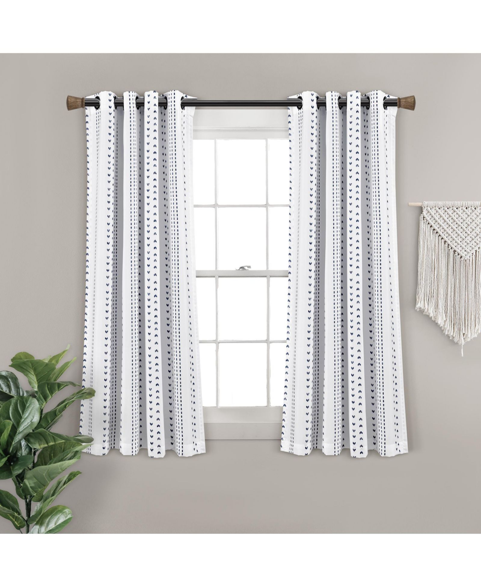 Шторы Lush Decor Hygge Stripe Light Filtering Window Curtain Panels