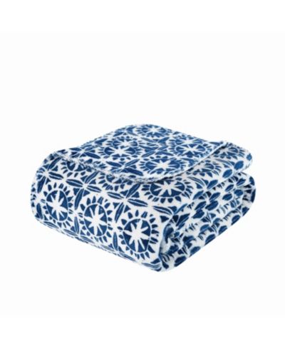 SCOUT Due South Whimsical Throw, 50" x 70"