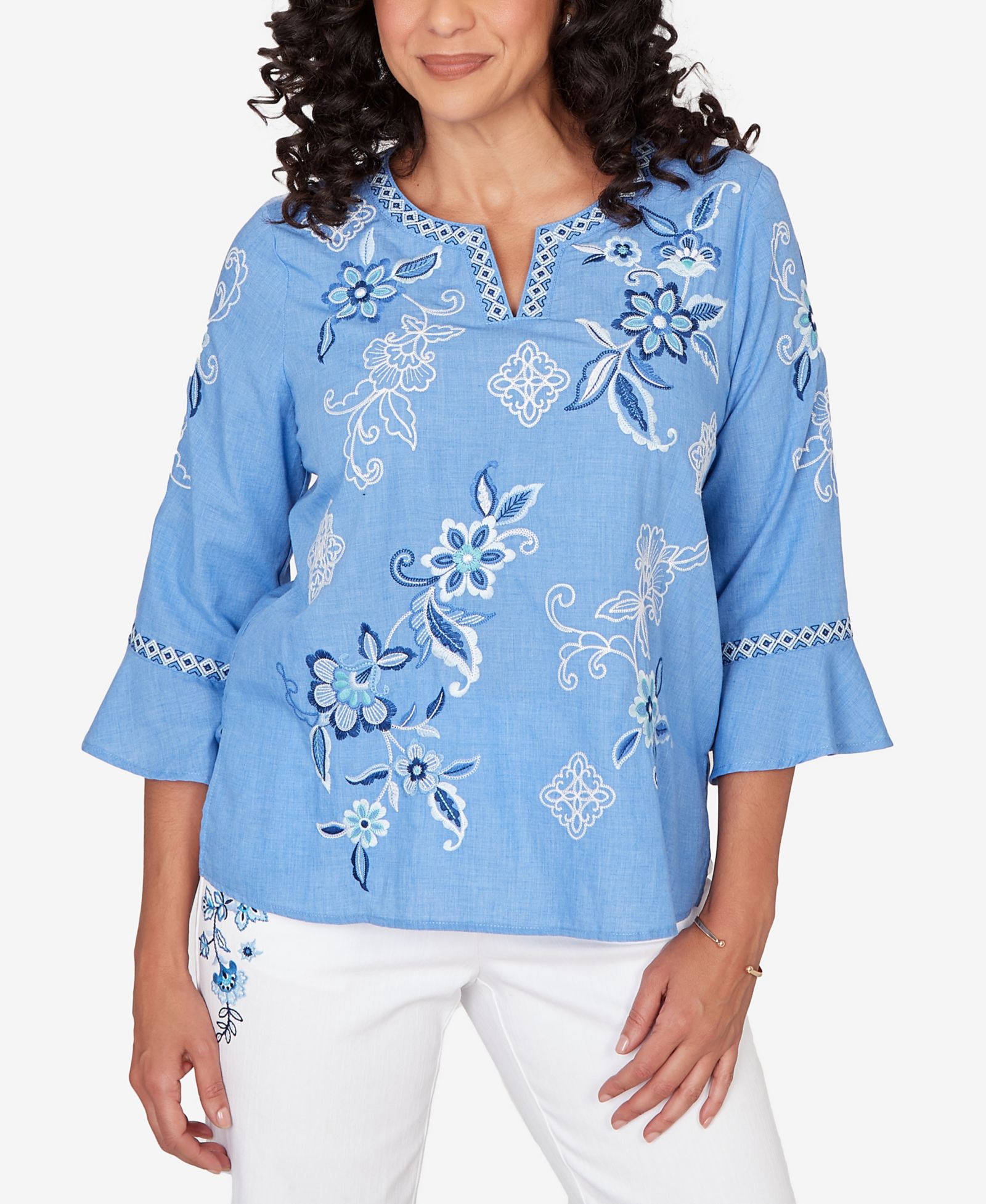 Alfred Dunner Женский топ Mykonos Floral с вышивкой и разрезом