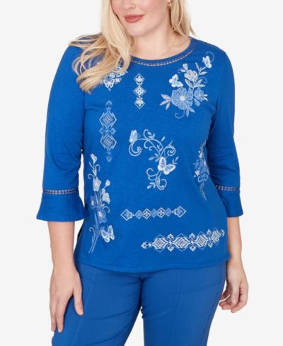 Alfred Dunner Women's  The Royal Treatment Placed Floral Medallion Embroidered Top