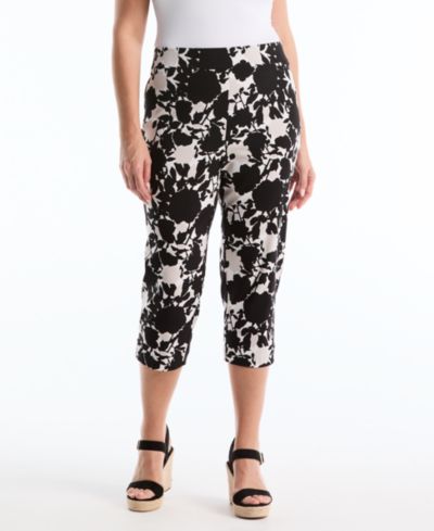 Rafaella Plus Size Floral Riveted Vent Printed Capri Pants