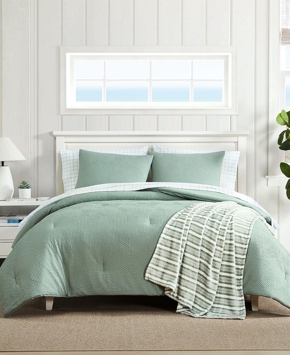 Комплект постельного белья Nautica Broken Lines Embossed, King, 8-Pc. Comforter Set