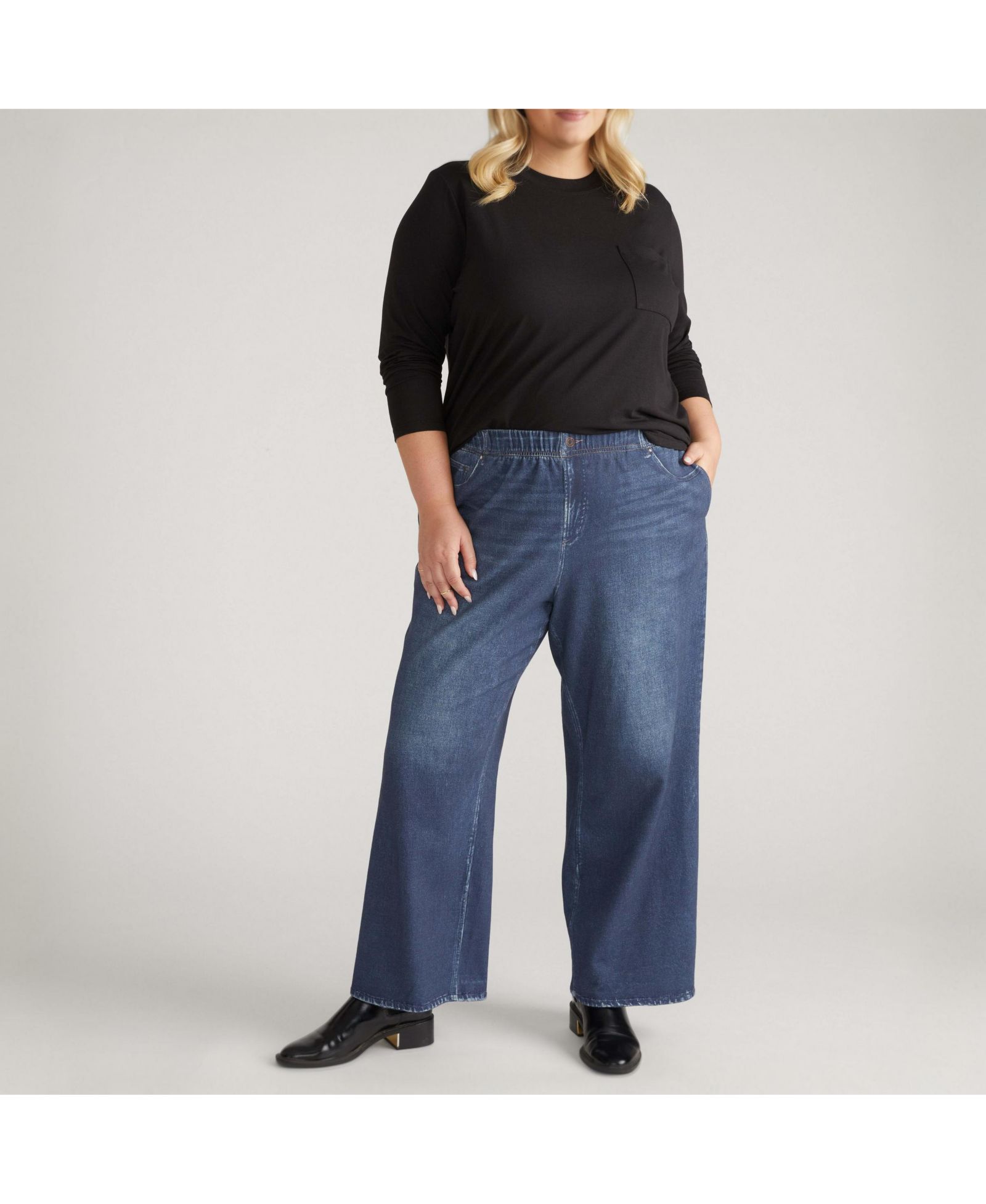 Женские джинсы Universal Standard Plus Size с широкими штанинами