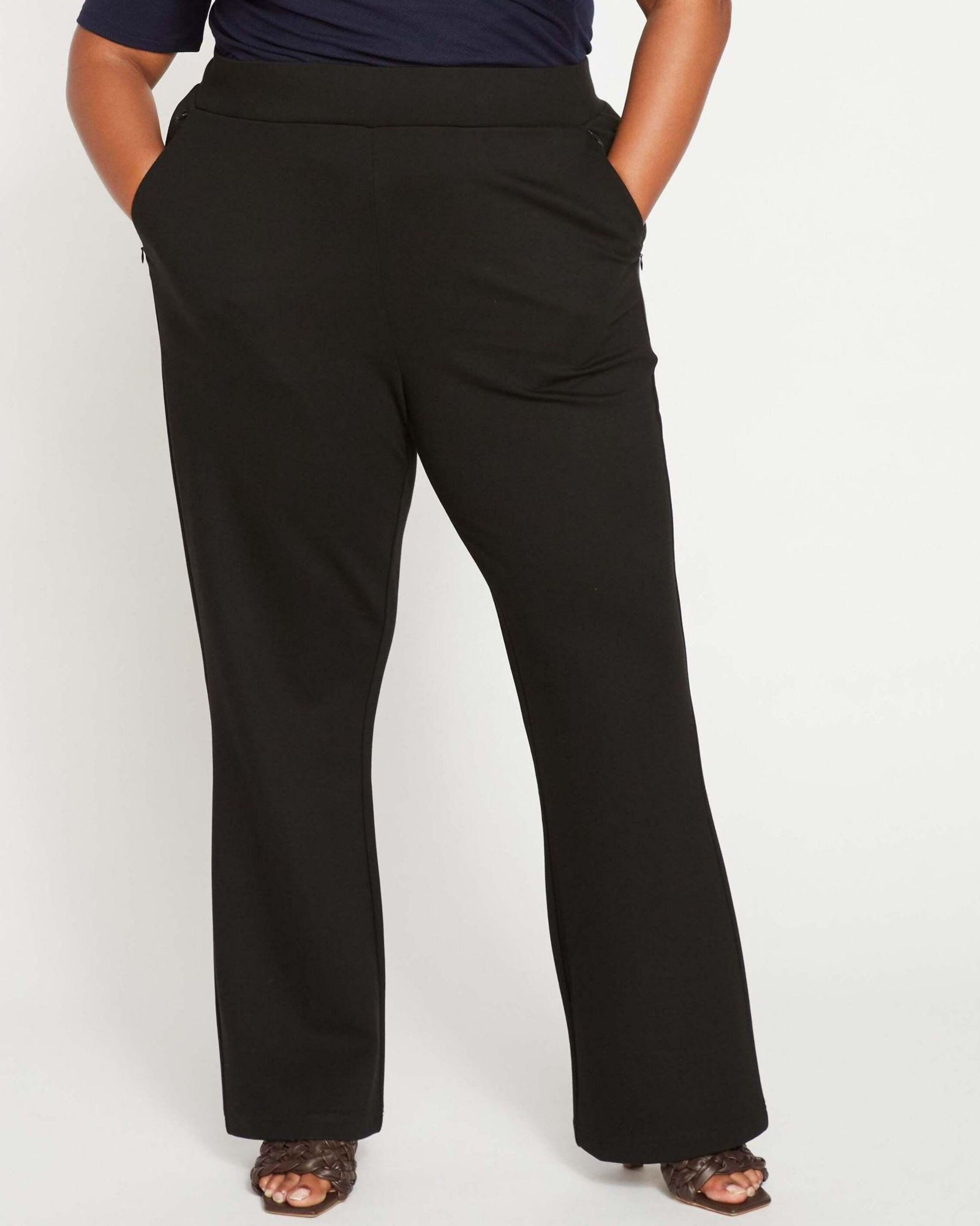 Женские брюки клеш Universal Standard Ponte с эффектом easy pull-on