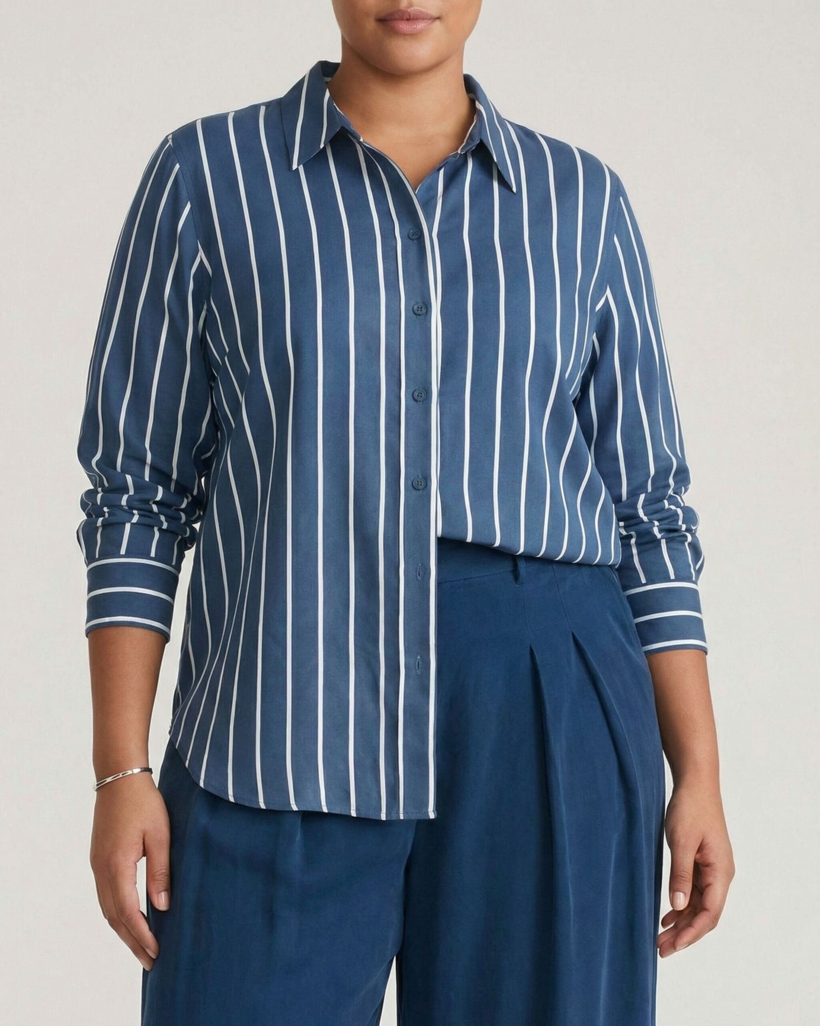 Рубашка Universal Standard Plus Size Cooling Stretch Cupro Artist