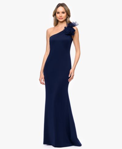 Женское вечернее платье Betsy & Adam One-Shoulder Ball Gown