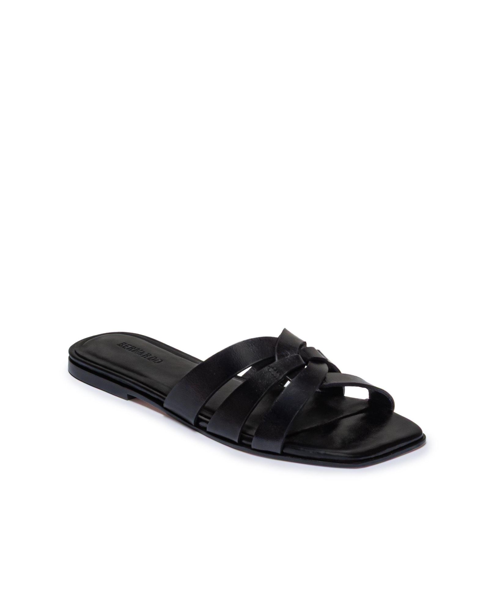 Bernardo Women's Oxford Slip On Sandal
