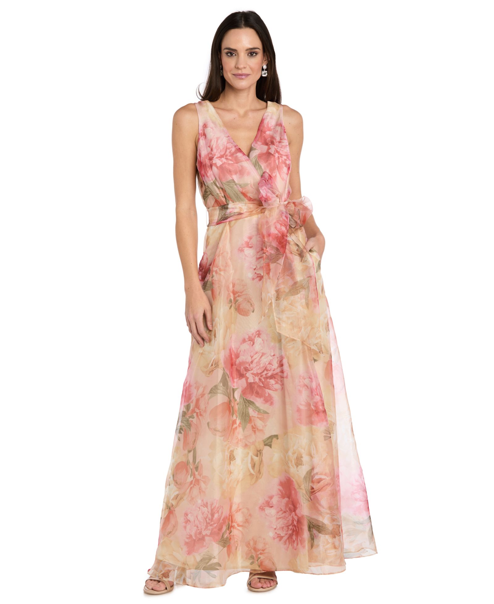 Женское платье R & M Richards Women's Printed V-Neck Maxi