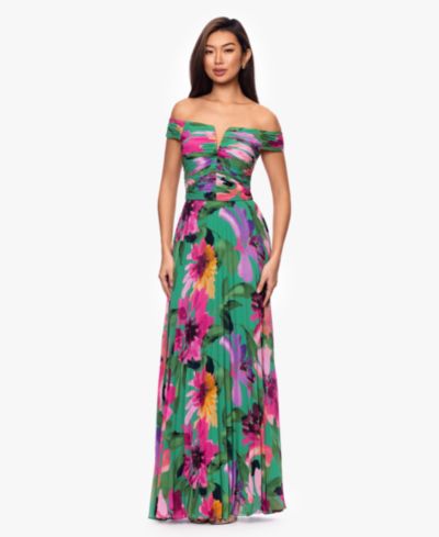 XSCAPE Women's Off-The-Shoulder Pleated Gown