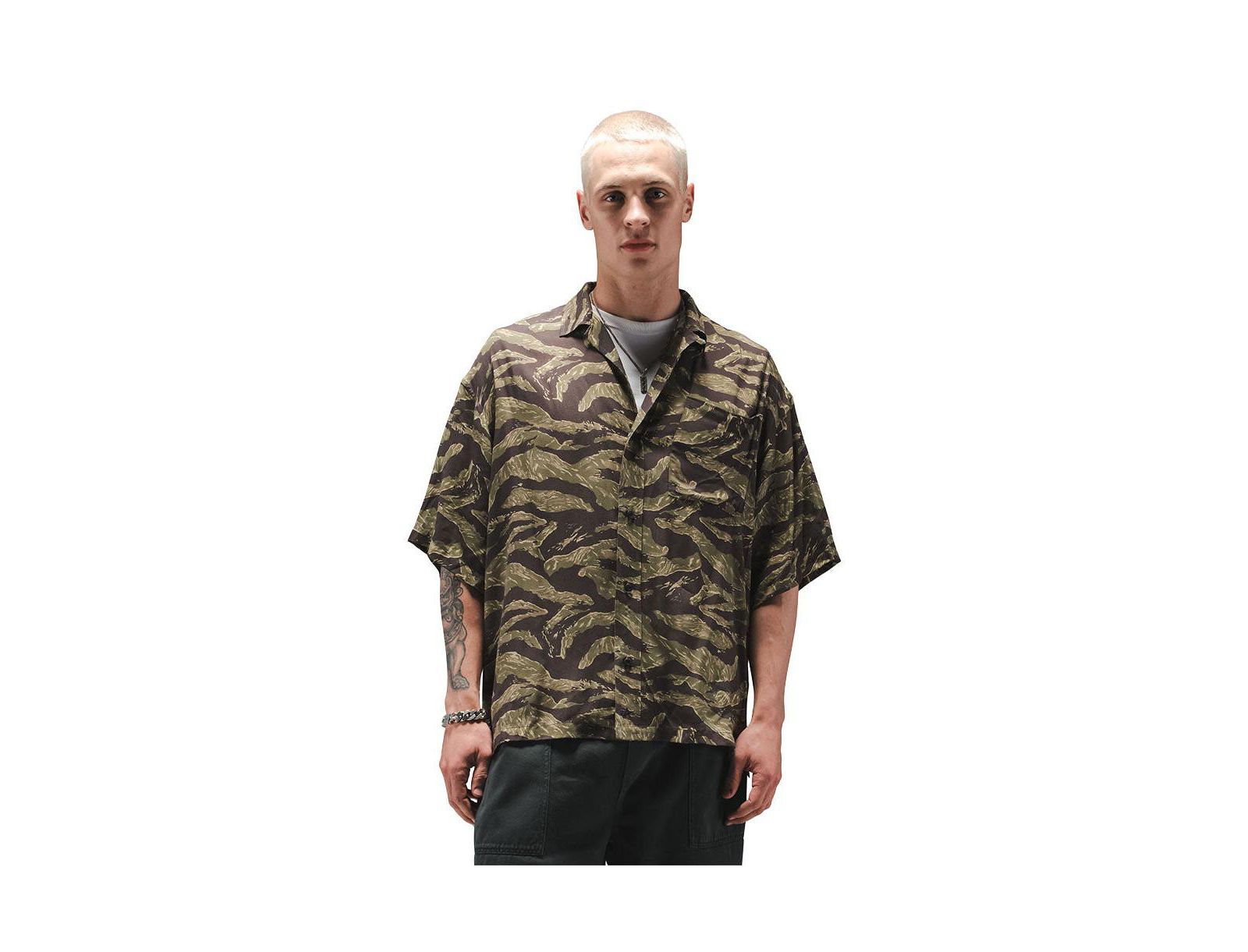 Alpha Industries Мужская рубашка в стиле camp с камуфляжем