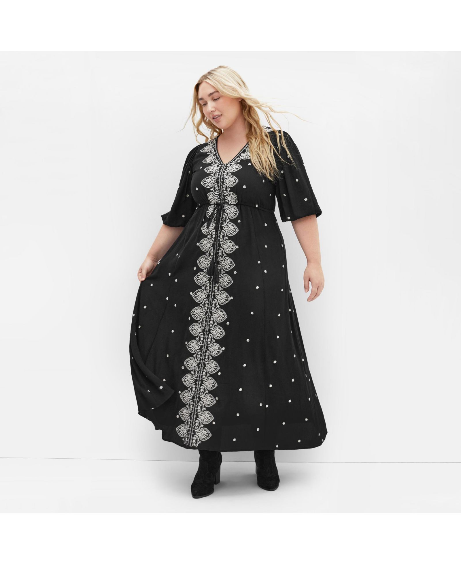 CITY CHIC Женское платье Ulla с вышивкой