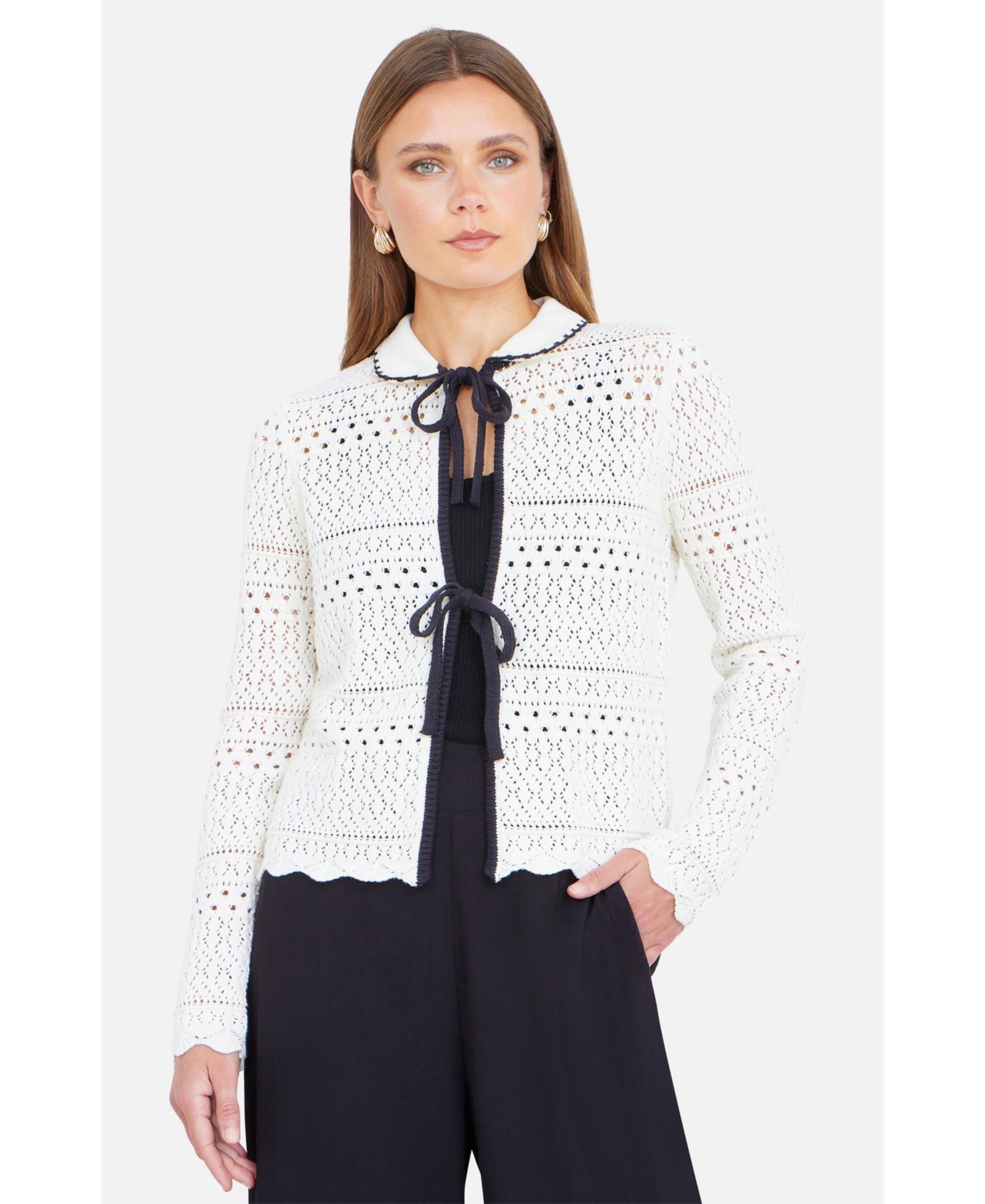 Yumi Women's Peter Pan Collar Knitted Cardigan