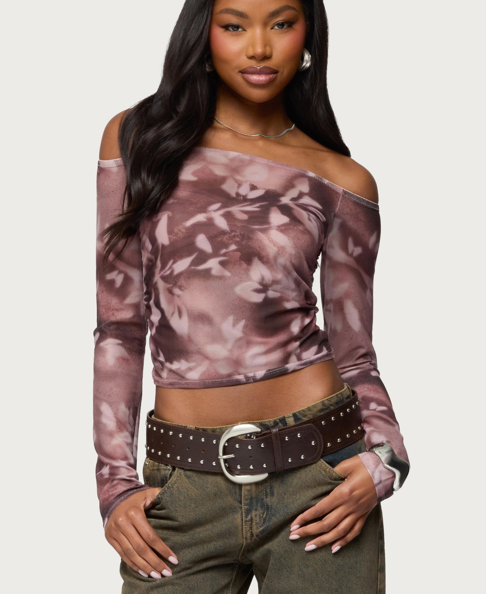 Женский сетчатый топ Edikted Off Shoulder Printed Sheer Mesh