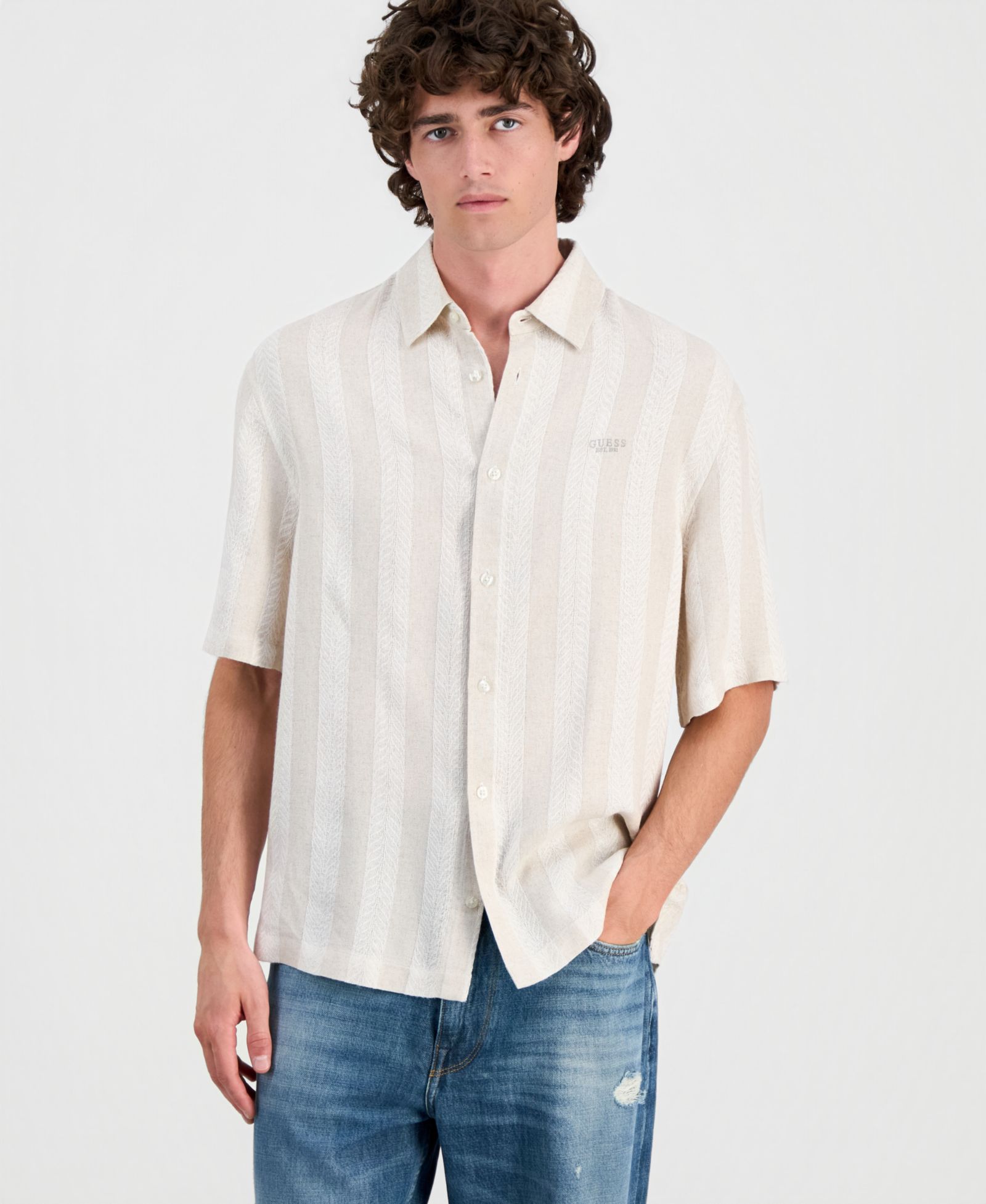 GUESS Men's Textured Jacquard Button-Up Shirt