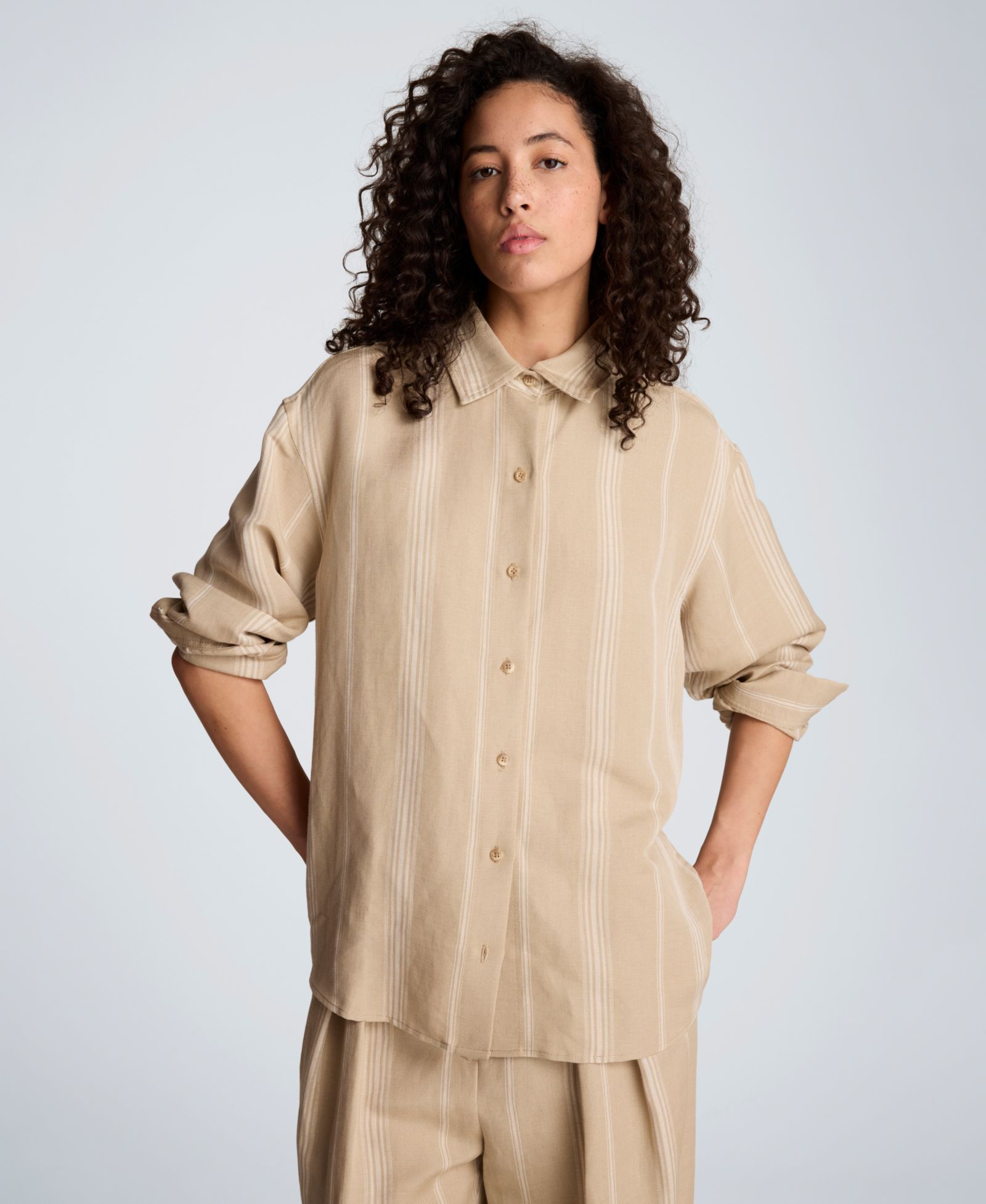 Kenneth Cole Women's Drop Shoulder Linen Boyfriend Shirt