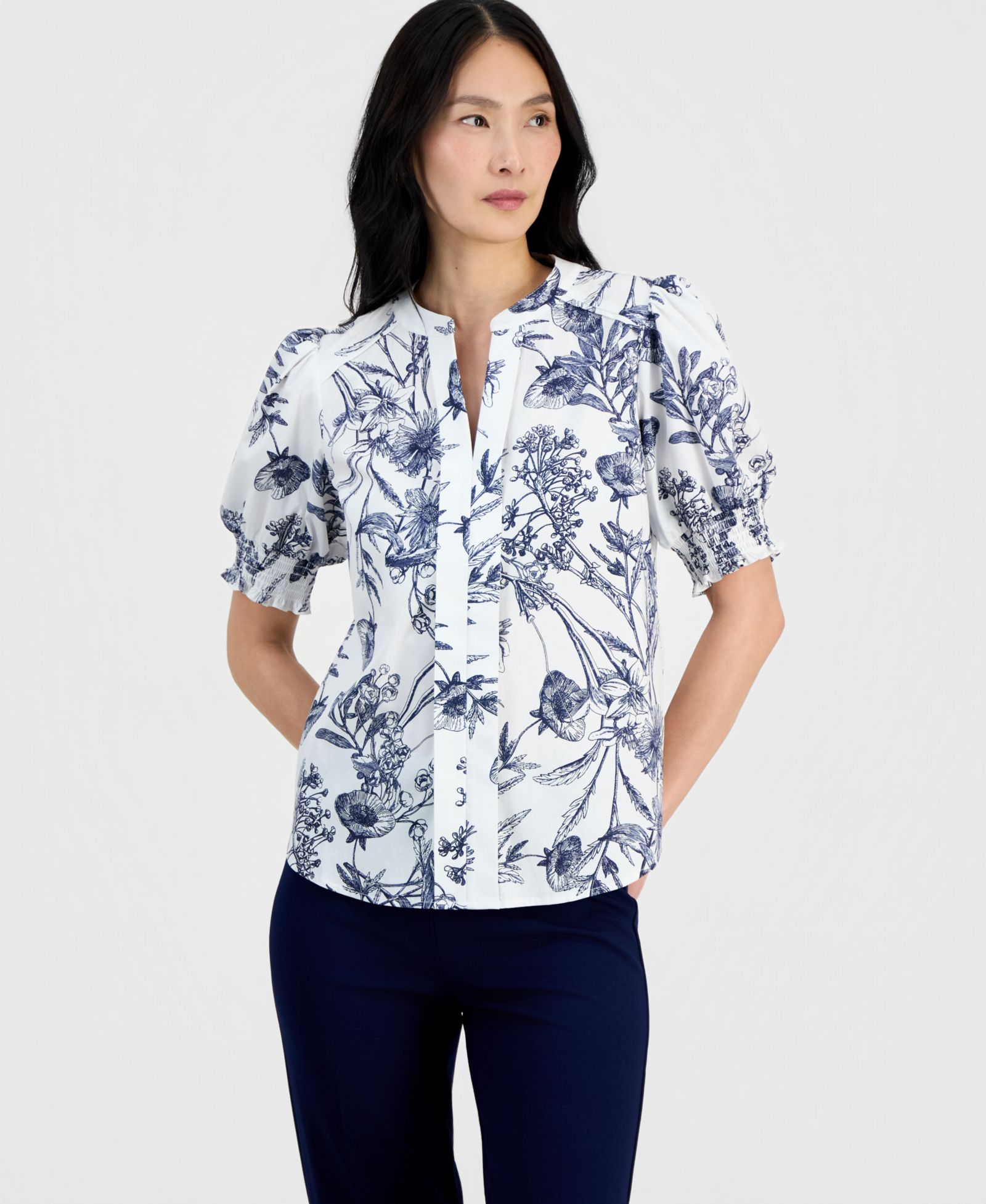 T Tahari Women's Printed Split-Neck Top