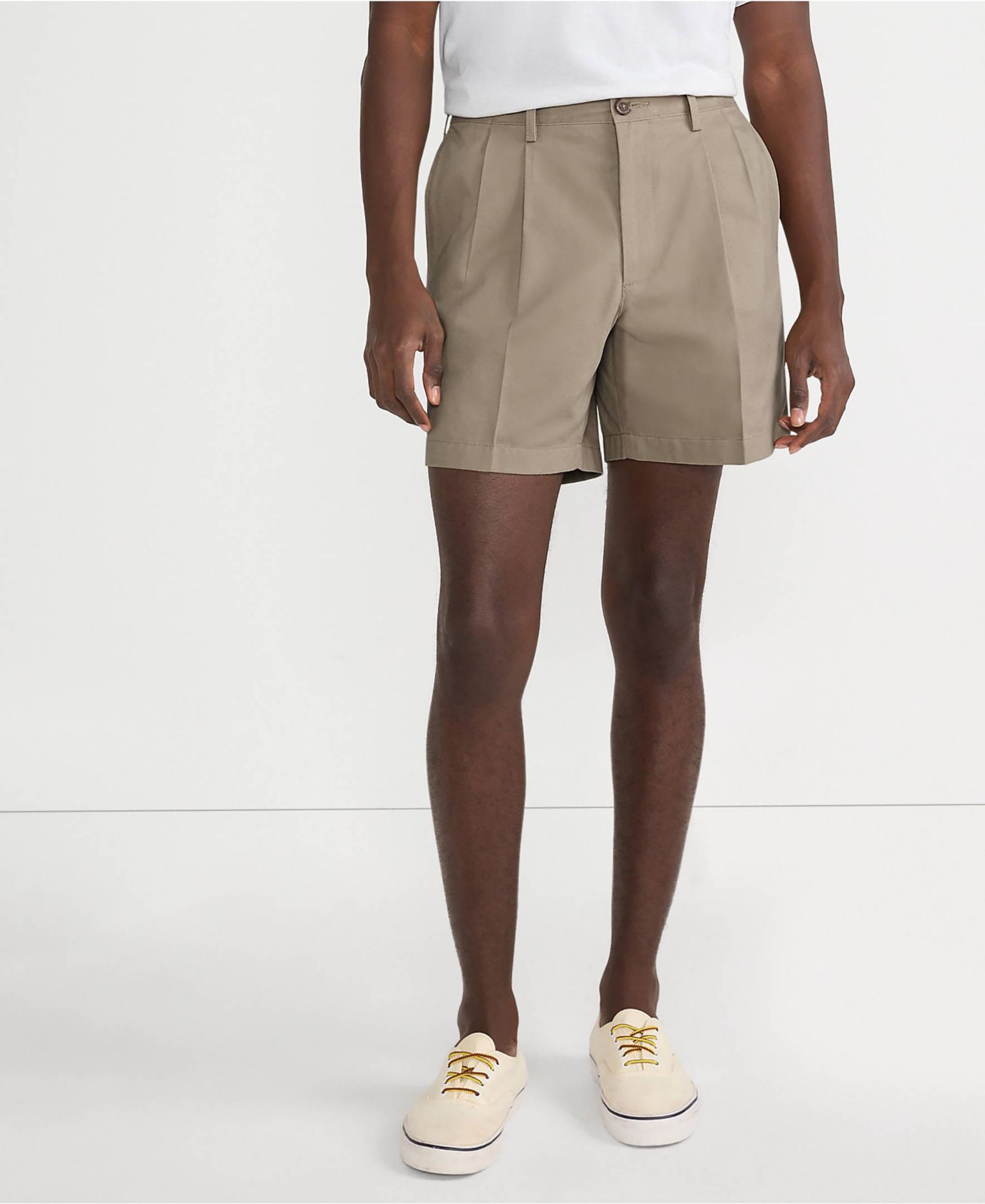 Lands' End Men's No Iron 6" Comfort Waist Pleated Front Chino Short