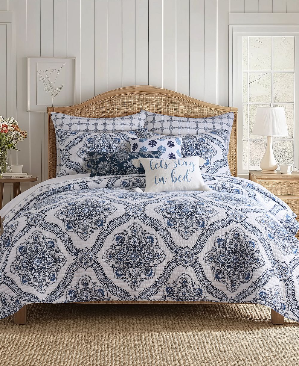Комплект стеганого покрывала Levtex Home Lentana Reversible 2-Pc.