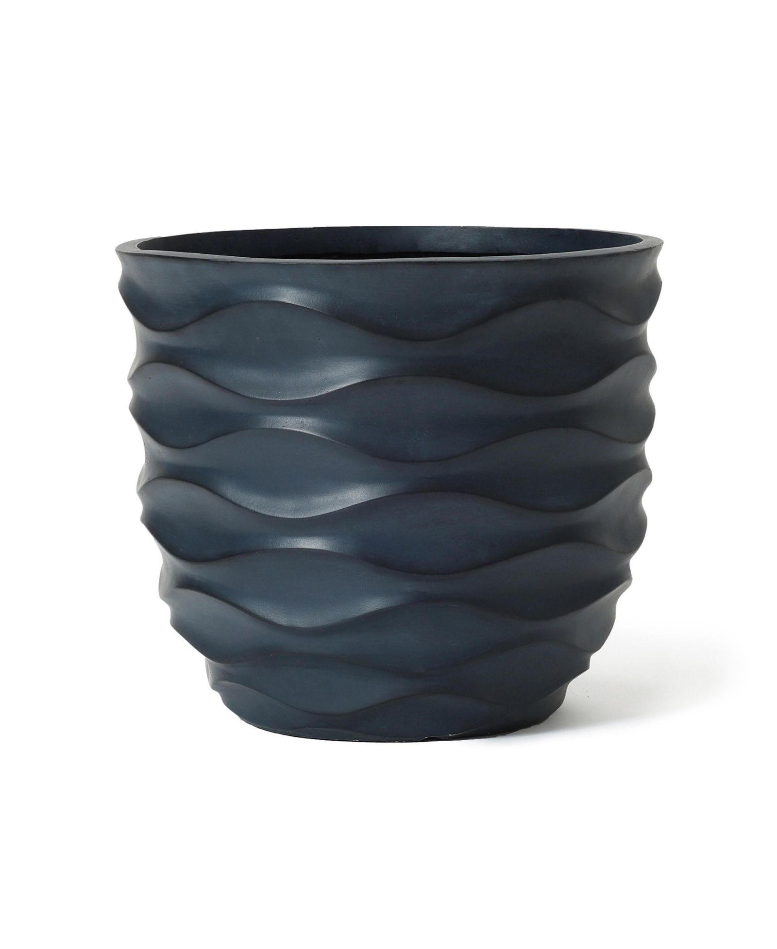 LuxenHome 17.4-Inch Round Waves MgO Planter