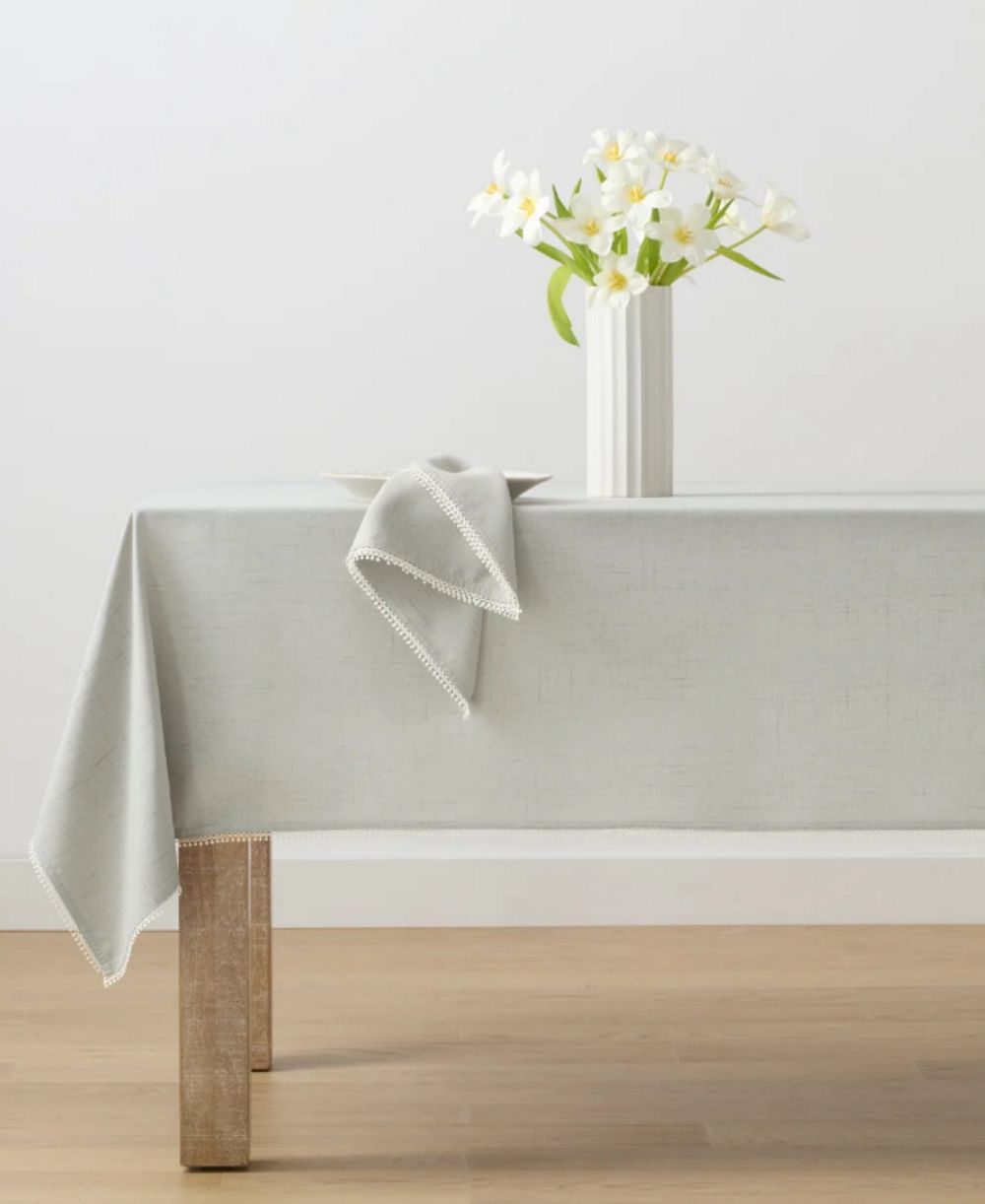 Lenox French Perle 70" Round Tablecloth