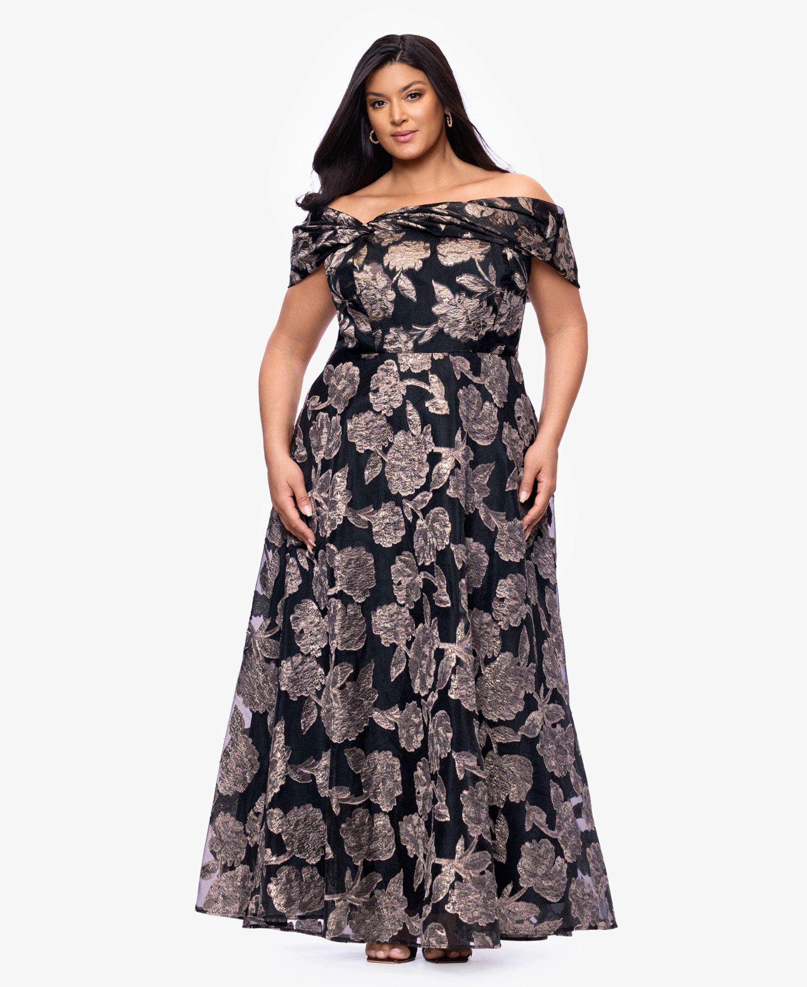 Вечернее платье Betsy & Adam Plus Size Printed Off-The-Shoulder