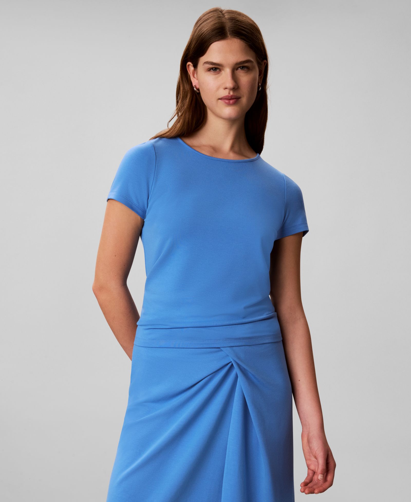 Женская футболка Calvin Klein Slim-Fit Crew-Neck